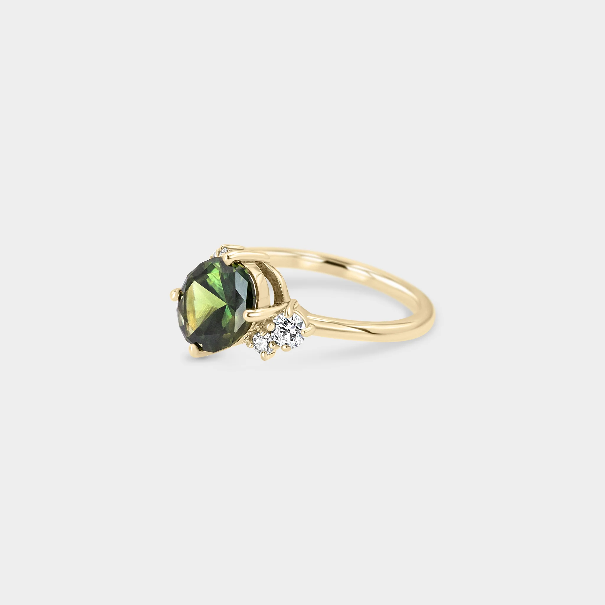 2.31ct Asymmetrical Cluster of Green Sapphire - Image 3
