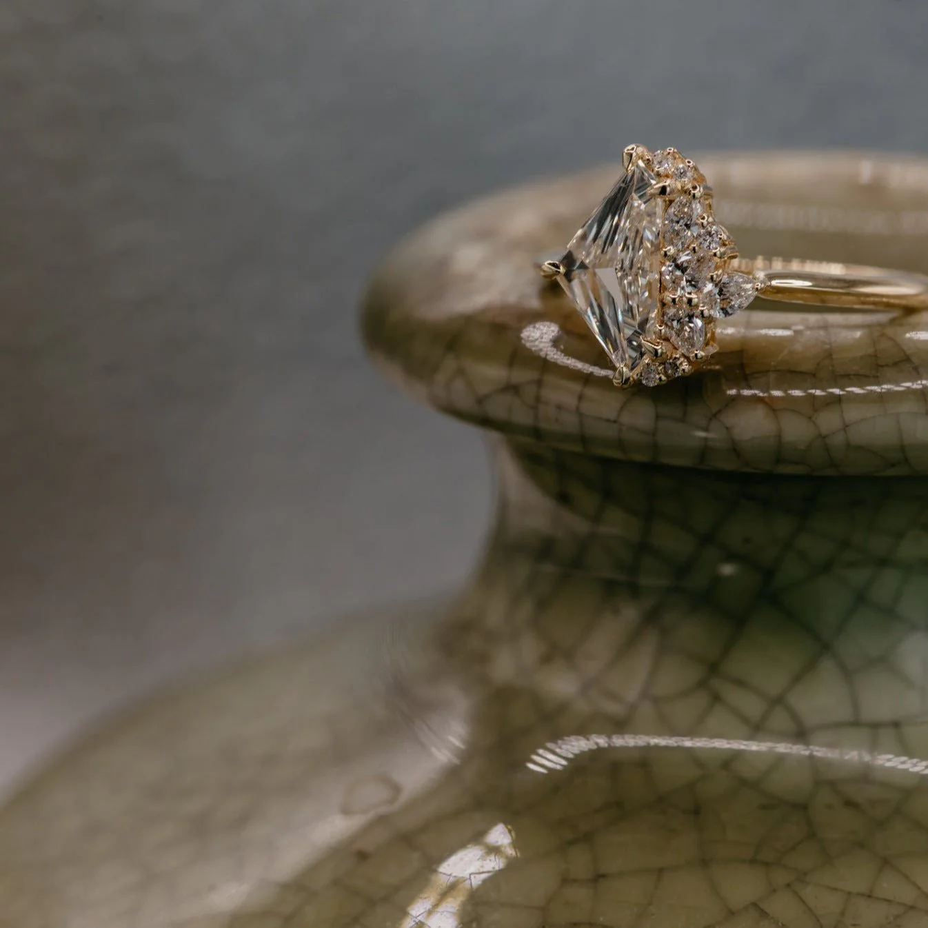 Irregular Cluster of White Diamond - Image 5