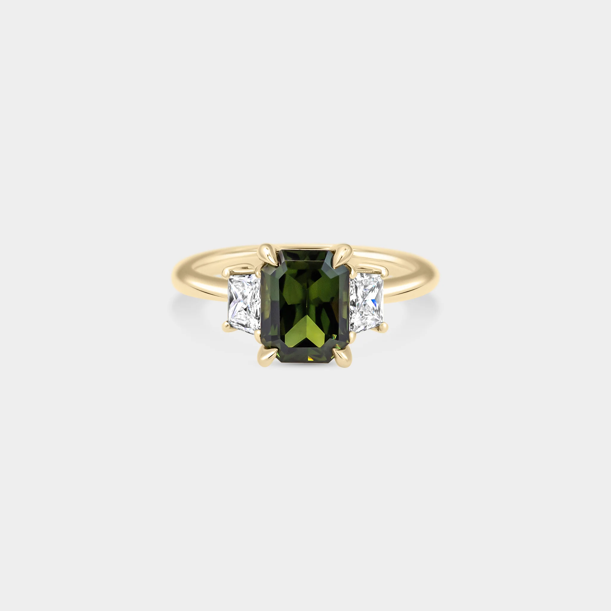 2.35ct Three Stone of Sapphire & Diamond