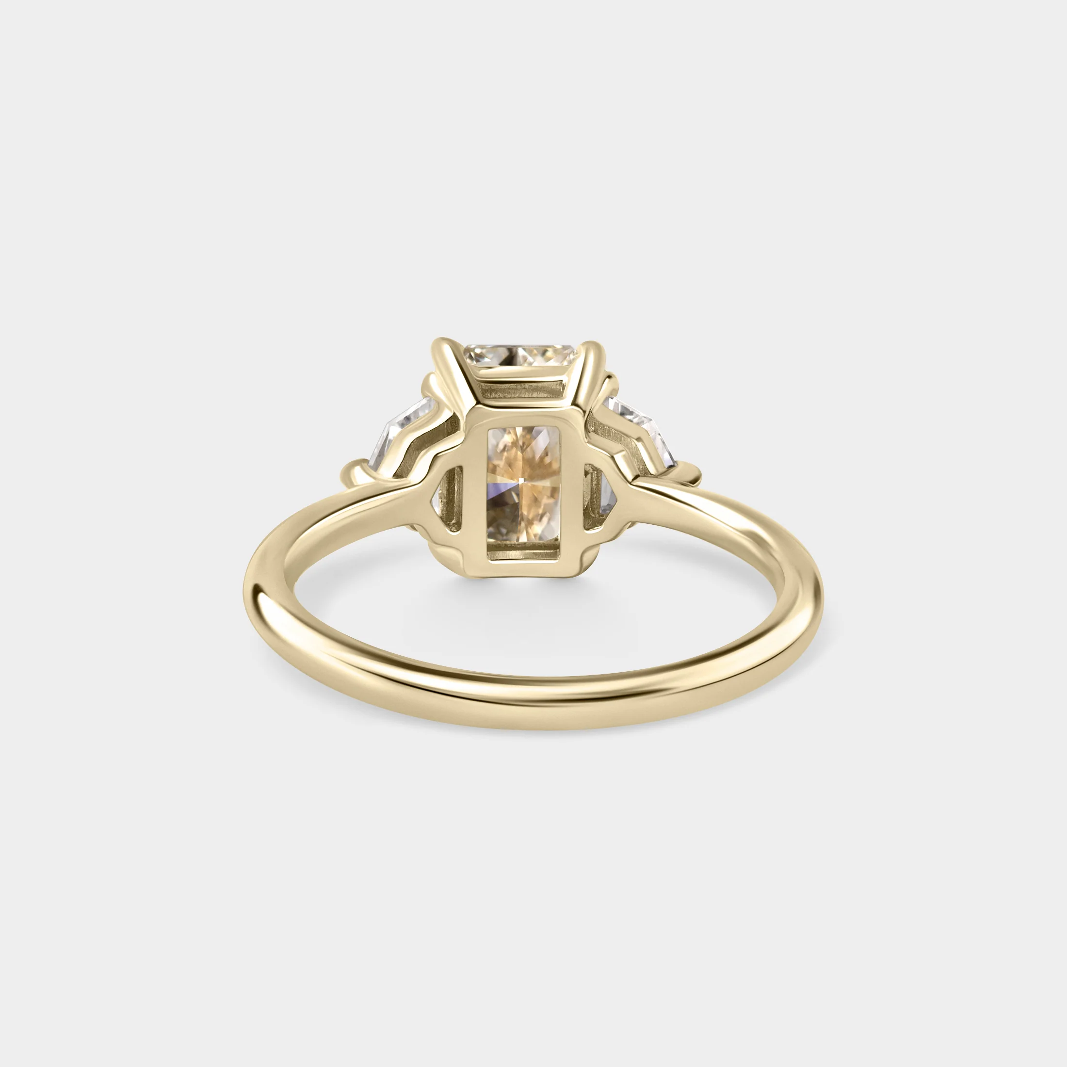 1.01ct Three Stone of Lab Grown Radiant & Cadillac - Image 5