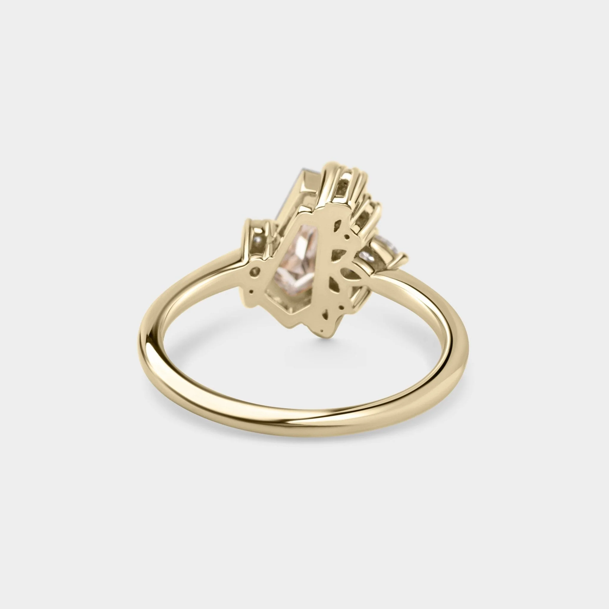 0.87ct Irregular Cluster of Champagne Lab Grown Diamond - Image 4