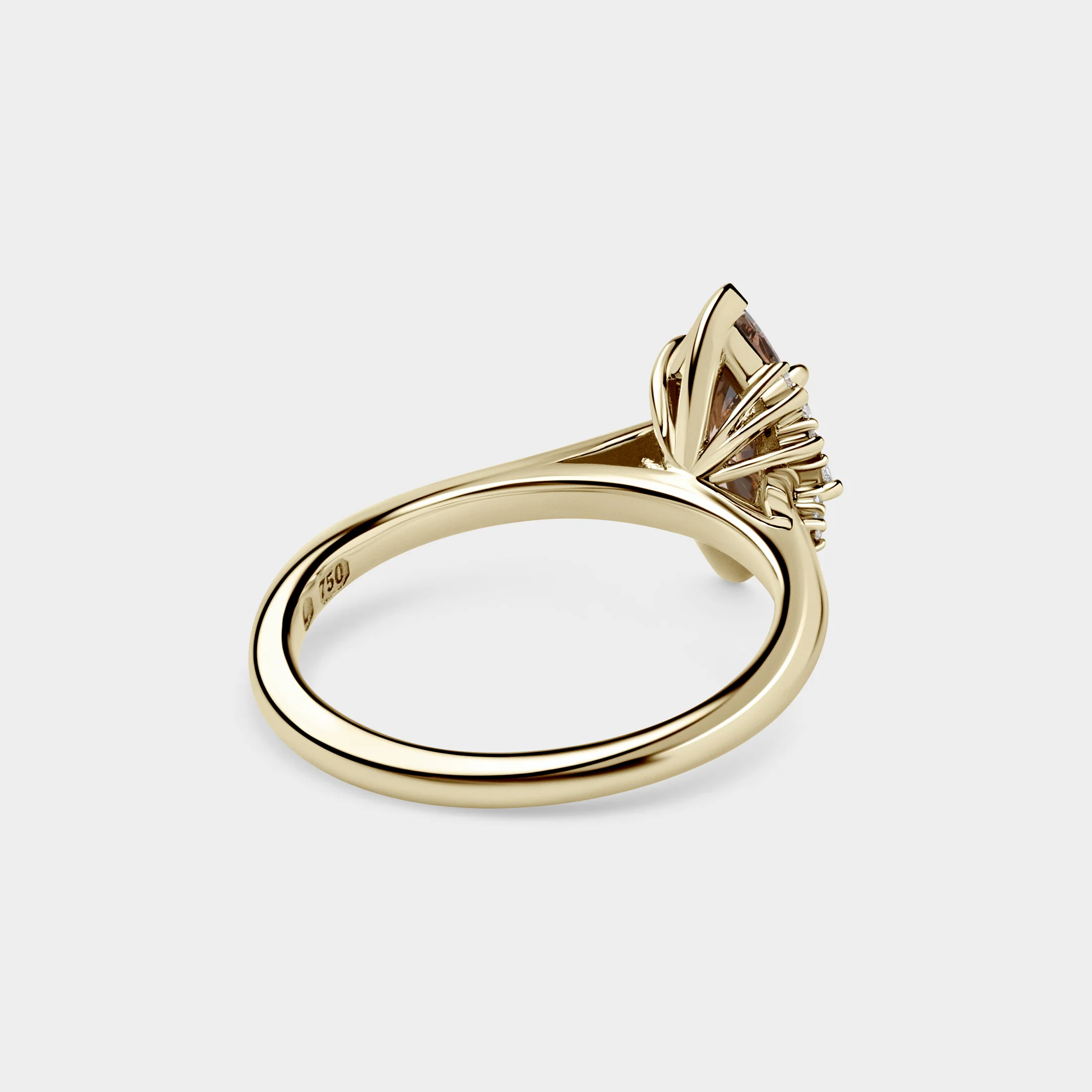 1.22ct Asymmetrical Cluster of Champagne Marquise & Diamond - Image 5