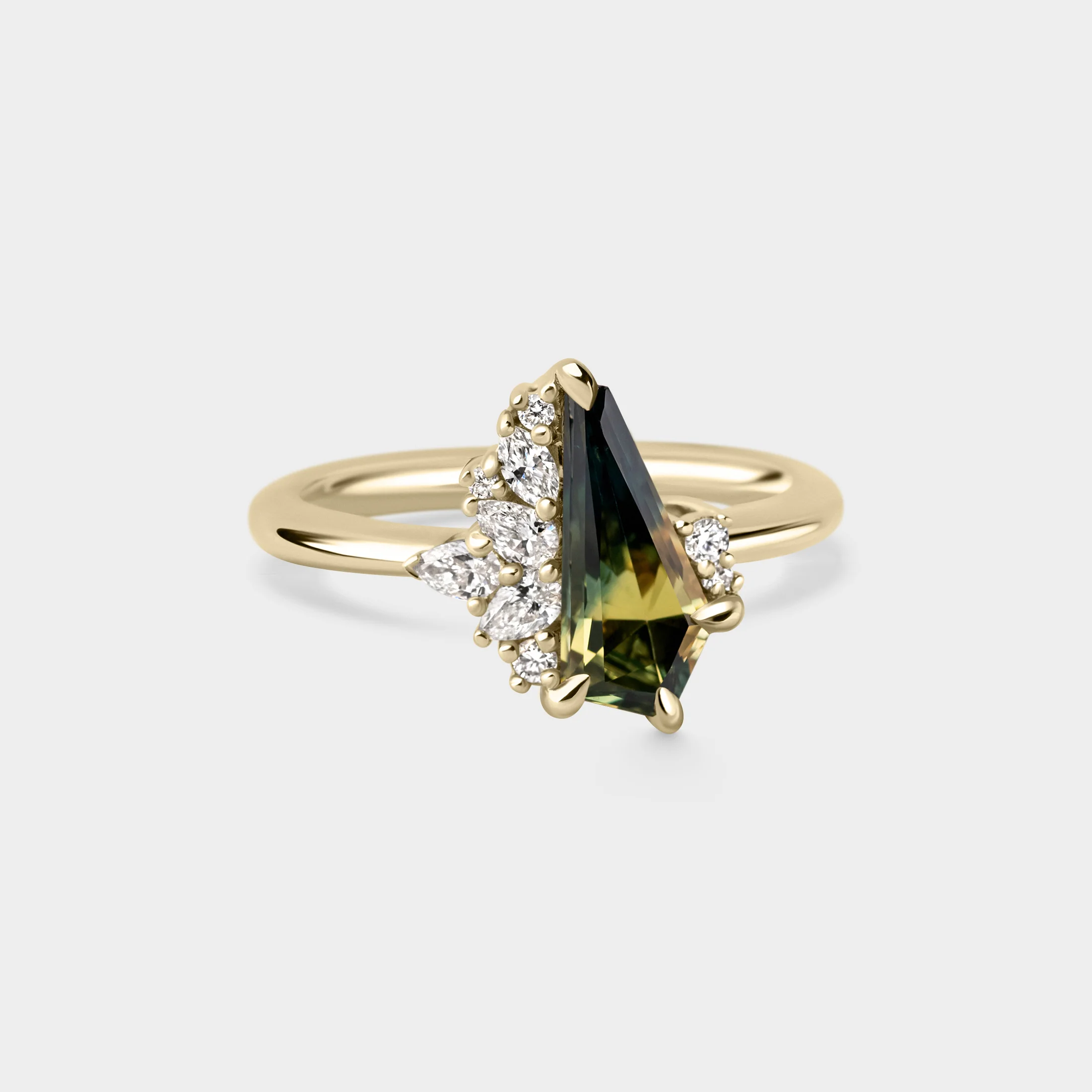 1.30ct Irregular Cluster of Sapphire & Diamond - Image 4