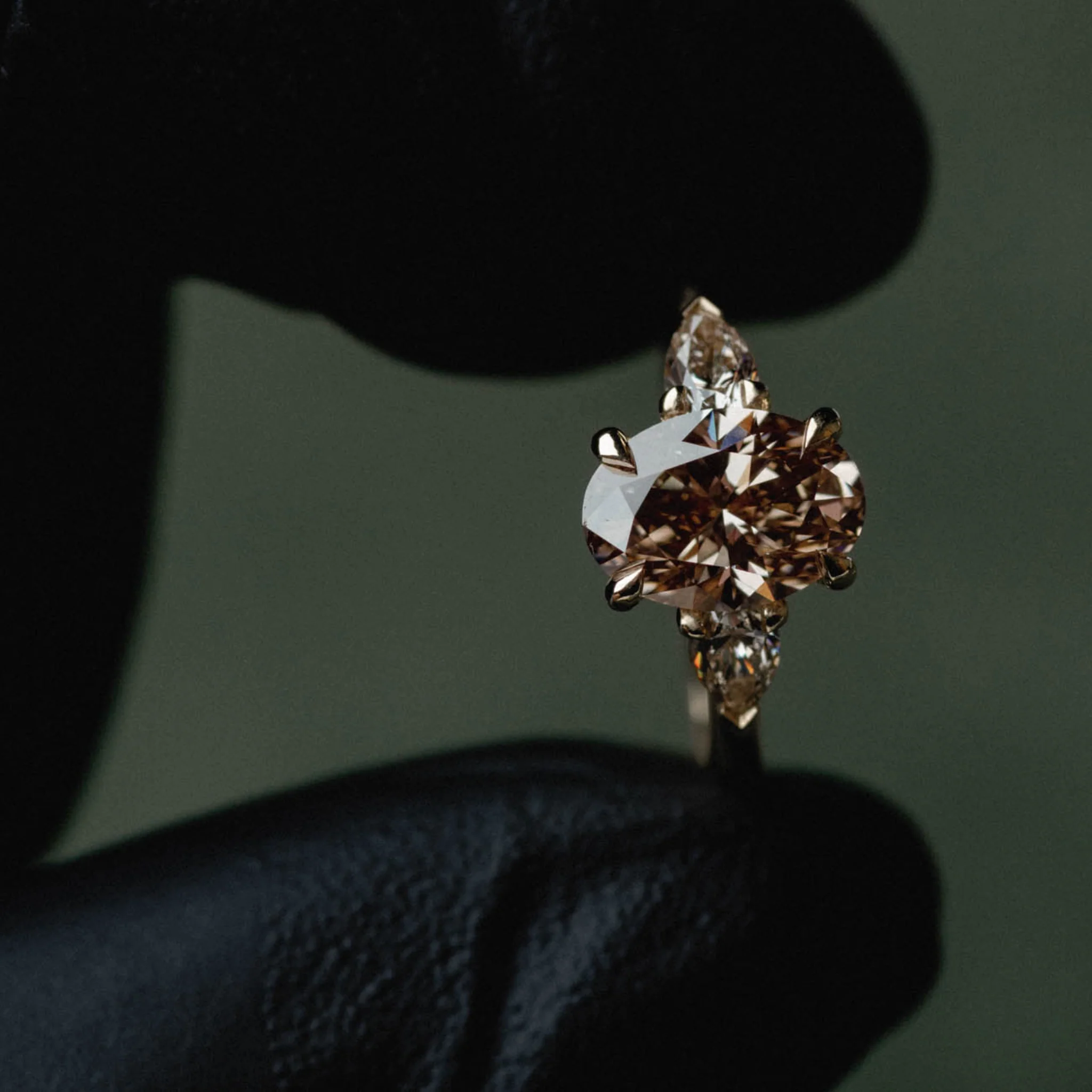 1.63ct Trilogy of Oval & Pear Champagne Lab Diamond - Image 6