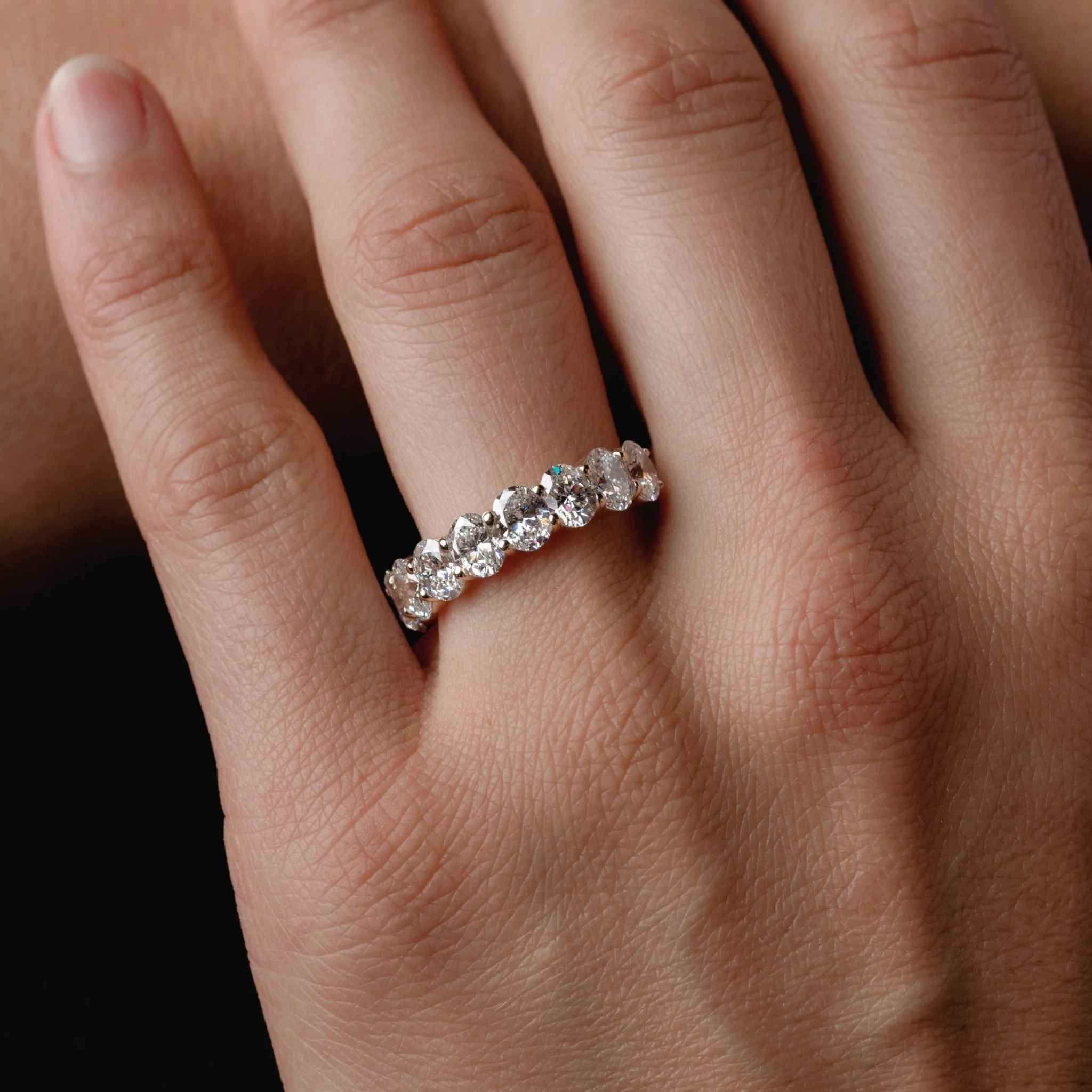 Half Eternity Band of Oval Diamond - Image 3