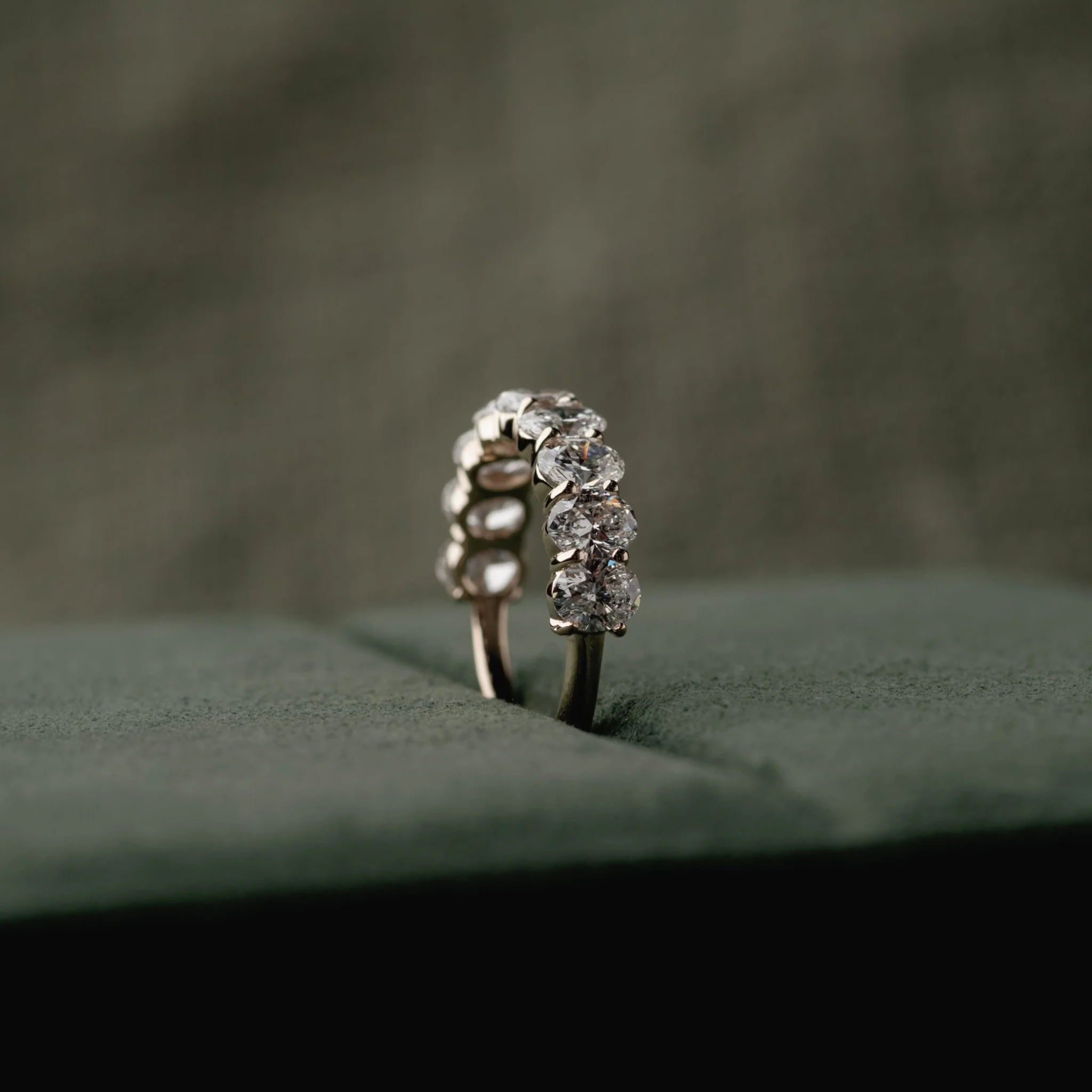 Half Eternity Band of Oval Diamond - Image 4