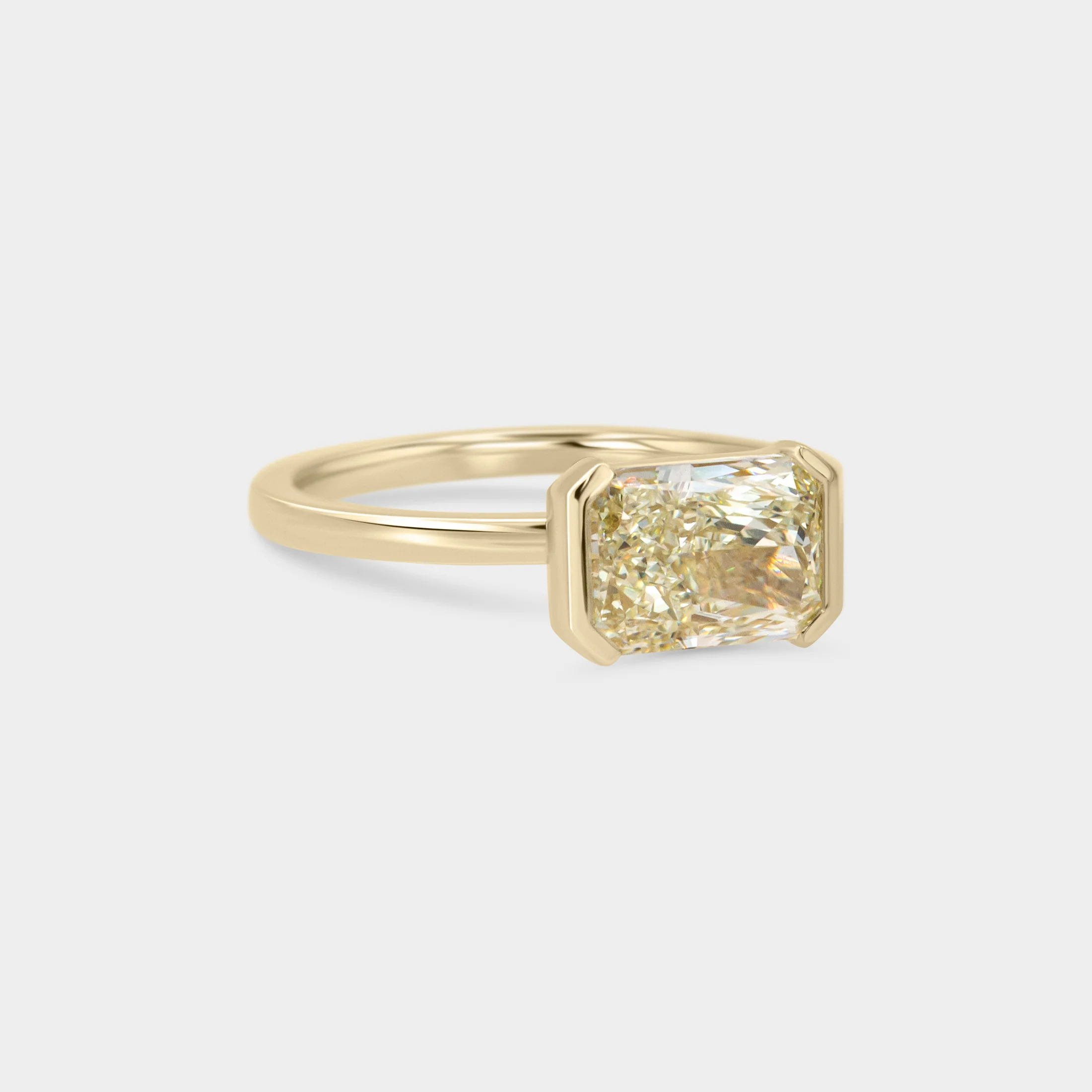 2.03ct East West Half Bezel of Fancy Yellow - Image 2