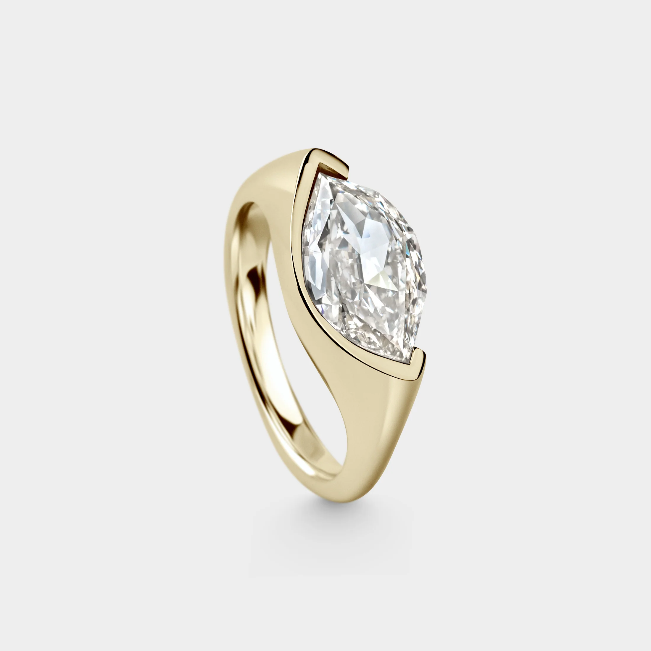 2.52ct Unique Flame Cut, Three-Quarter Bezel