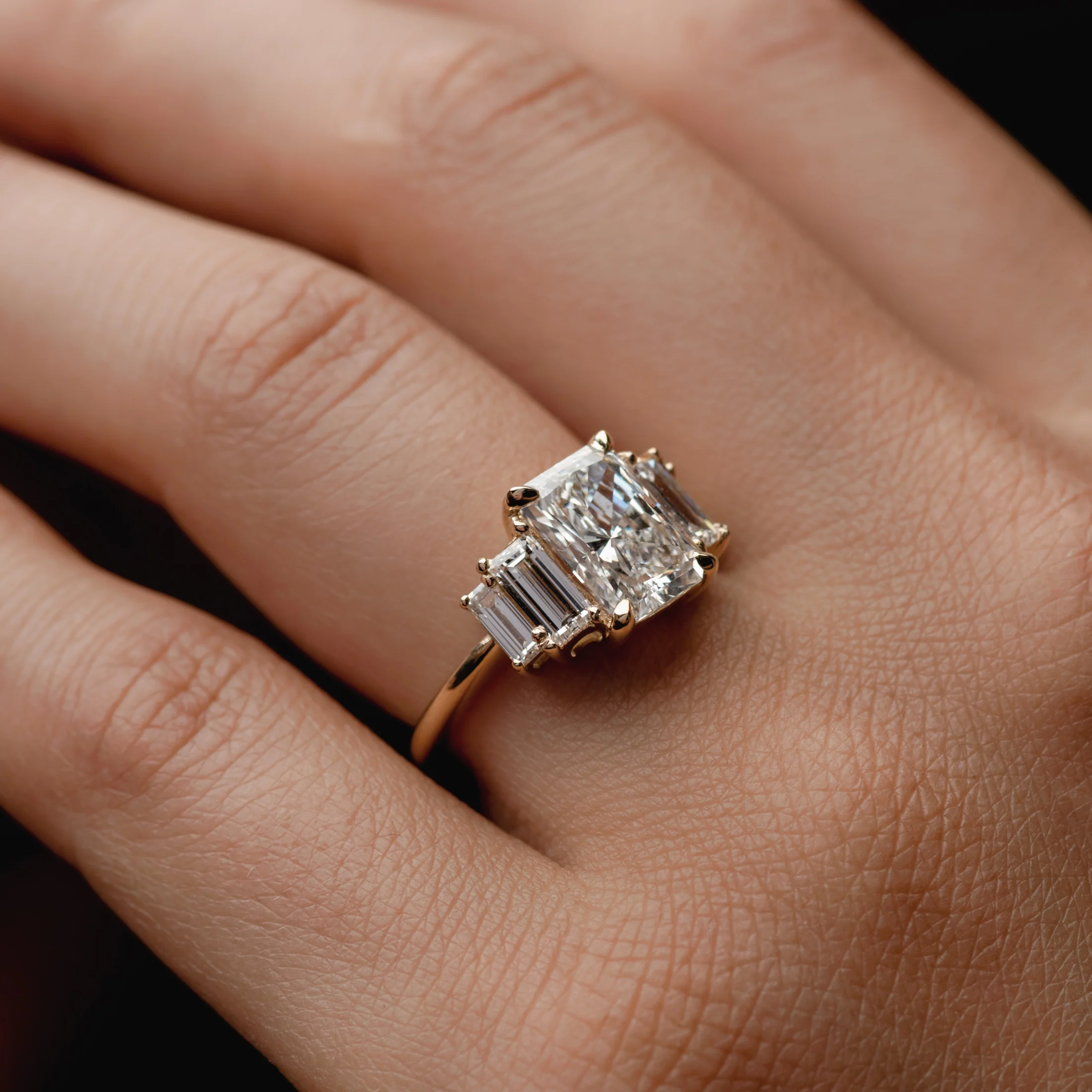 2.60ct Five Stone of Lab Grown Radiant Cut & Baguette - Image 2