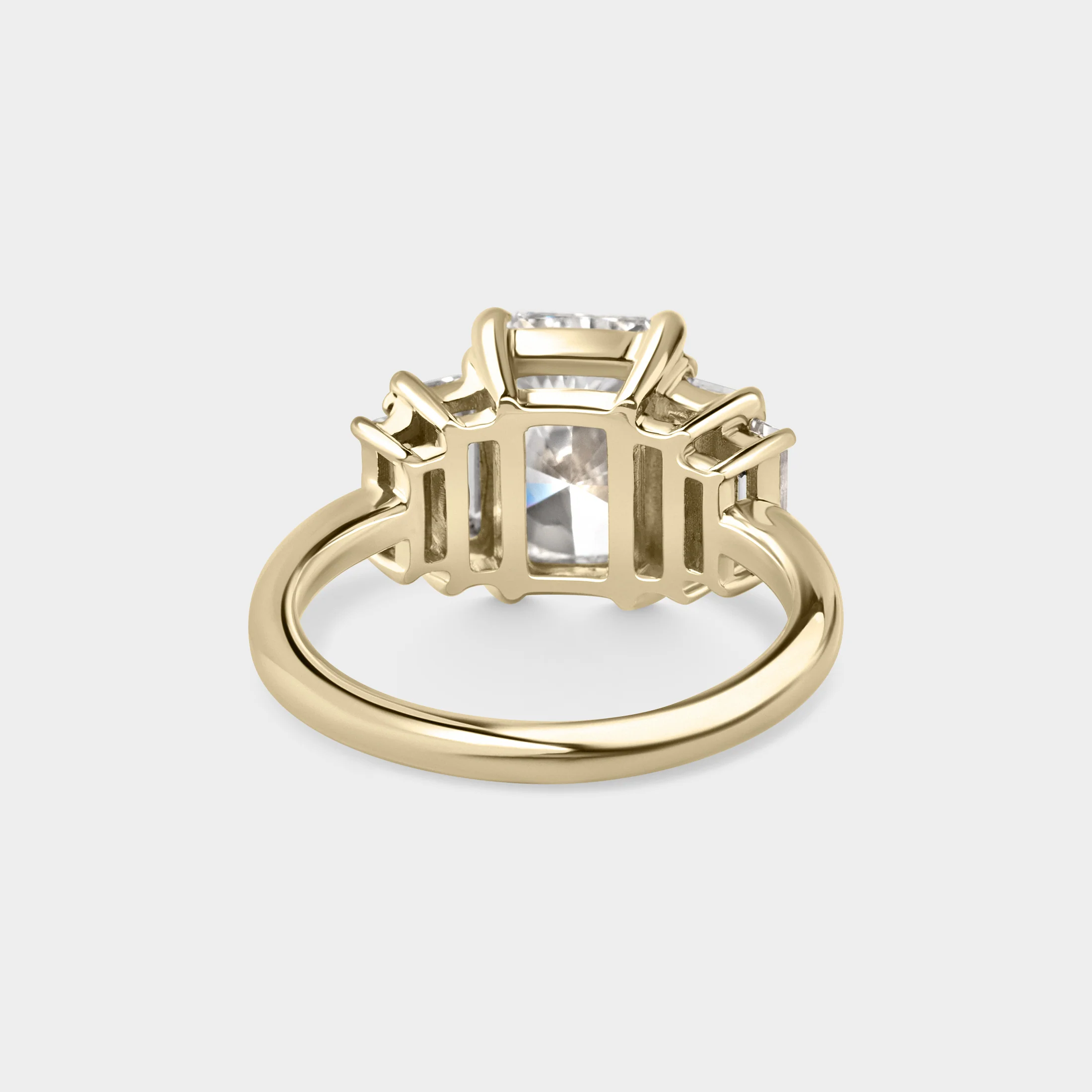 2.60ct Five Stone of Lab Grown Radiant Cut & Baguette - Image 6