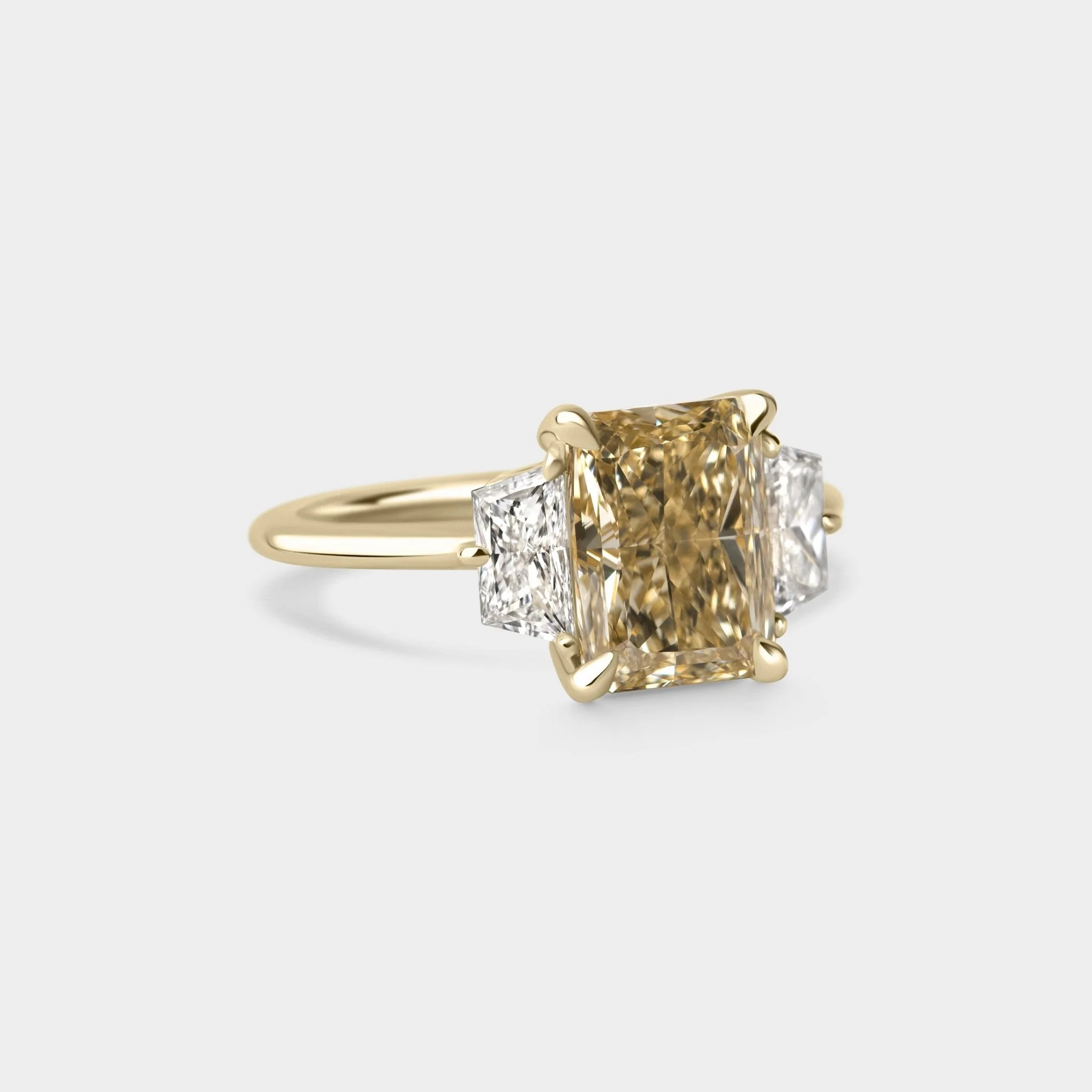 2.60ct Lab Grown Radiant & Trapezoid - Image 2