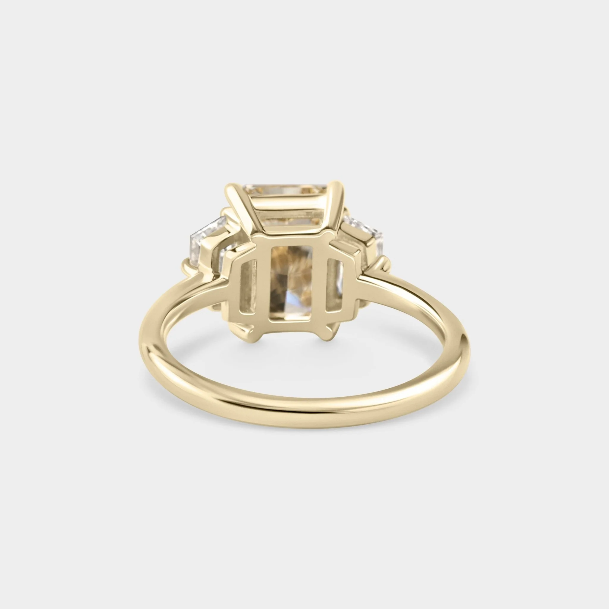 2.60ct Lab Grown Radiant & Trapezoid - Image 6