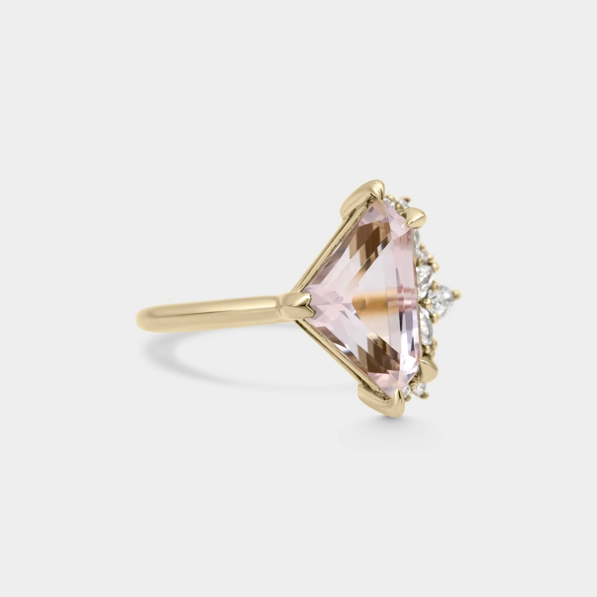 2.65ct Irregular Cluster of Morganite & Diamond - Image 3
