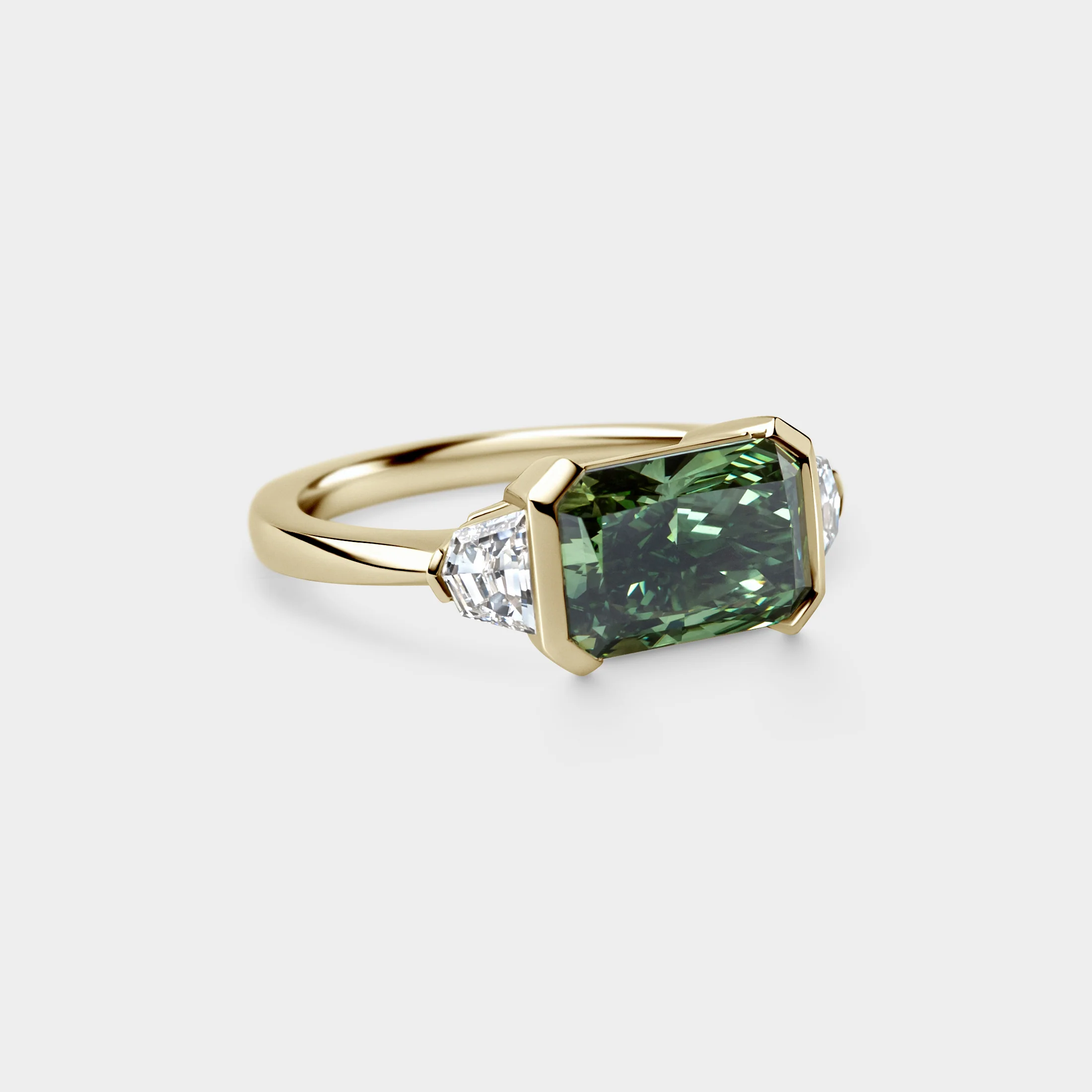 2.92ct Three Stone of Radiant & Cadillac Cut - Image 4