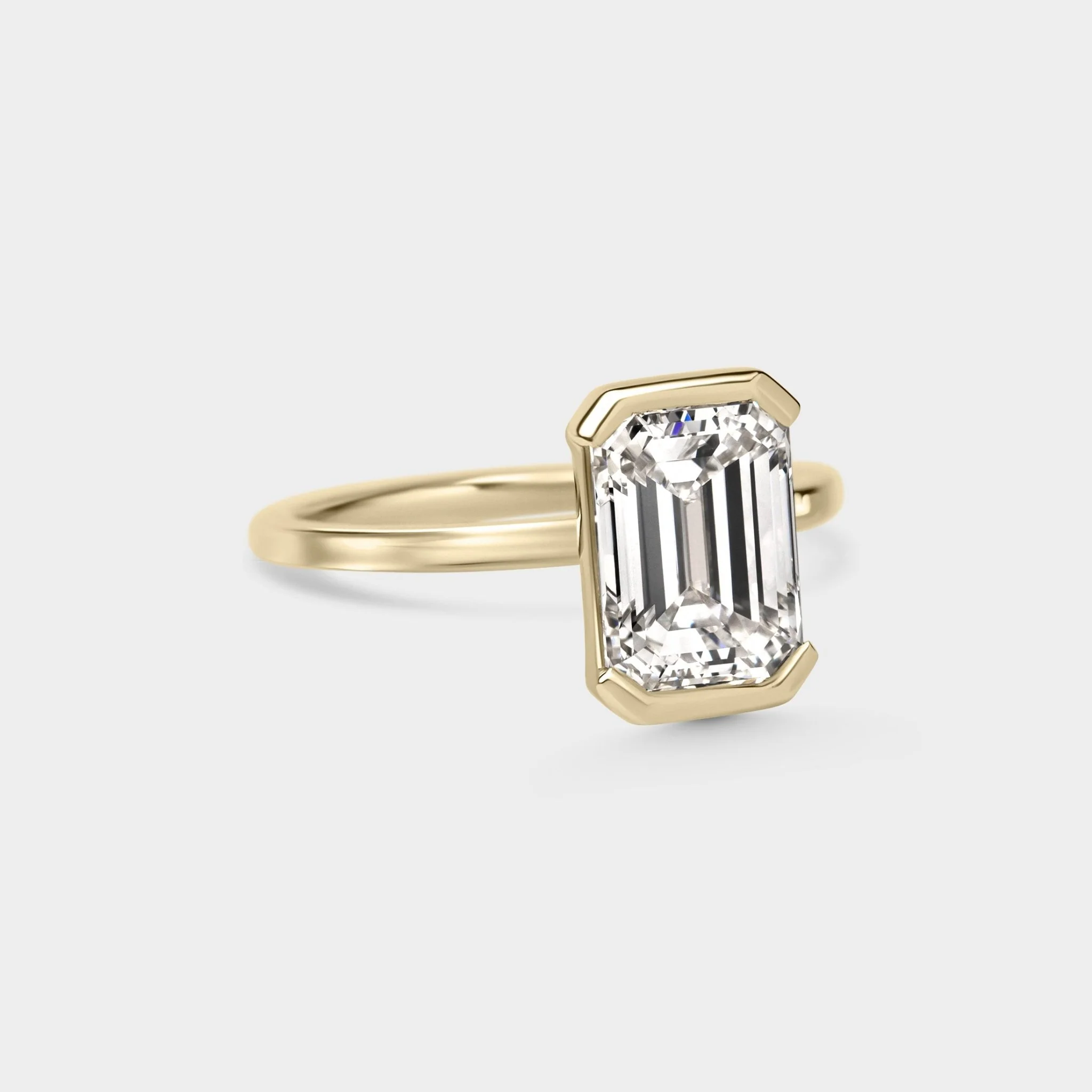 3.02ct Half Bezel of Lab Grown White Diamond - Image 2