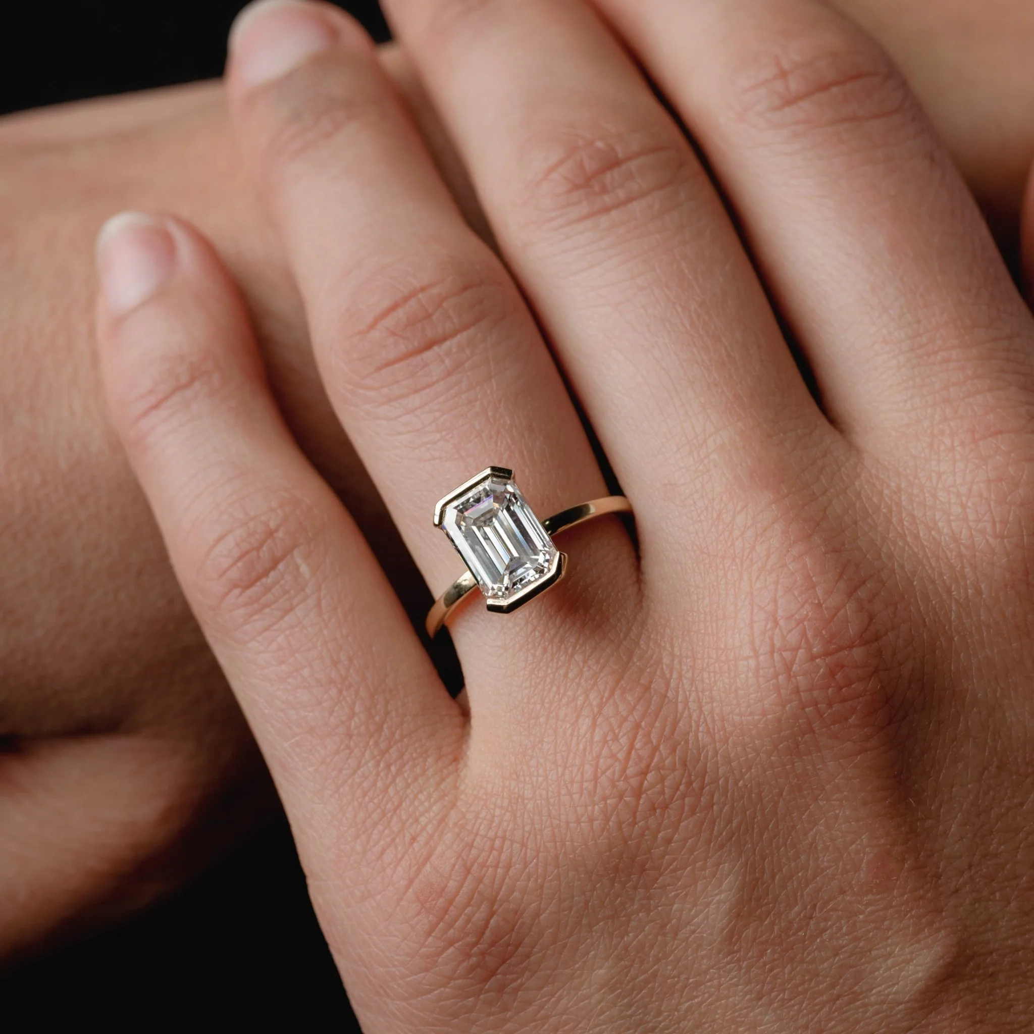 3.02ct Half Bezel of Lab Grown White Diamond - Image 5