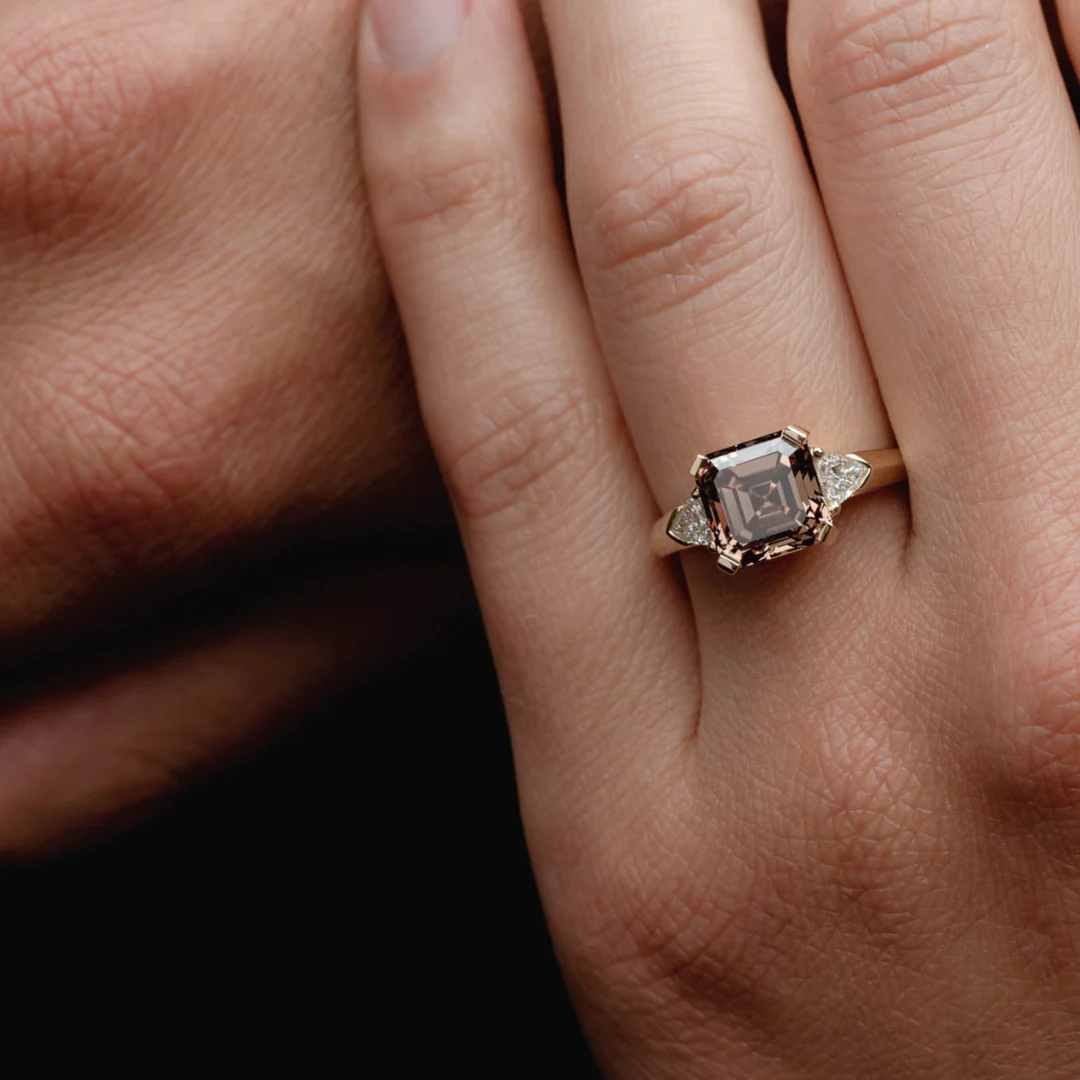 3.02ct Three Stone of Champagne Asscher & Trillion - Image 7