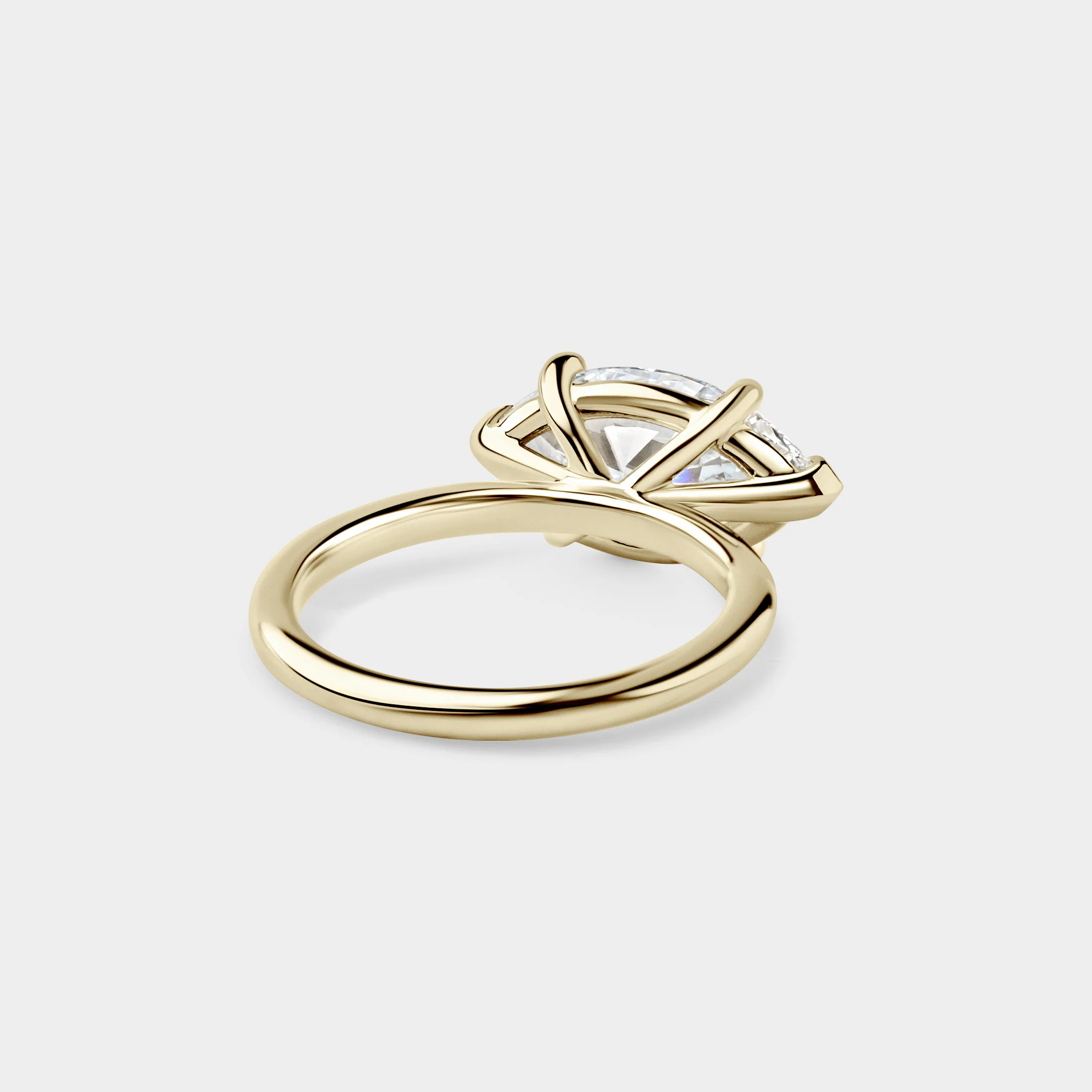 3.06ct East-West Solitaire of Marquise Lab Diamond - Image 3
