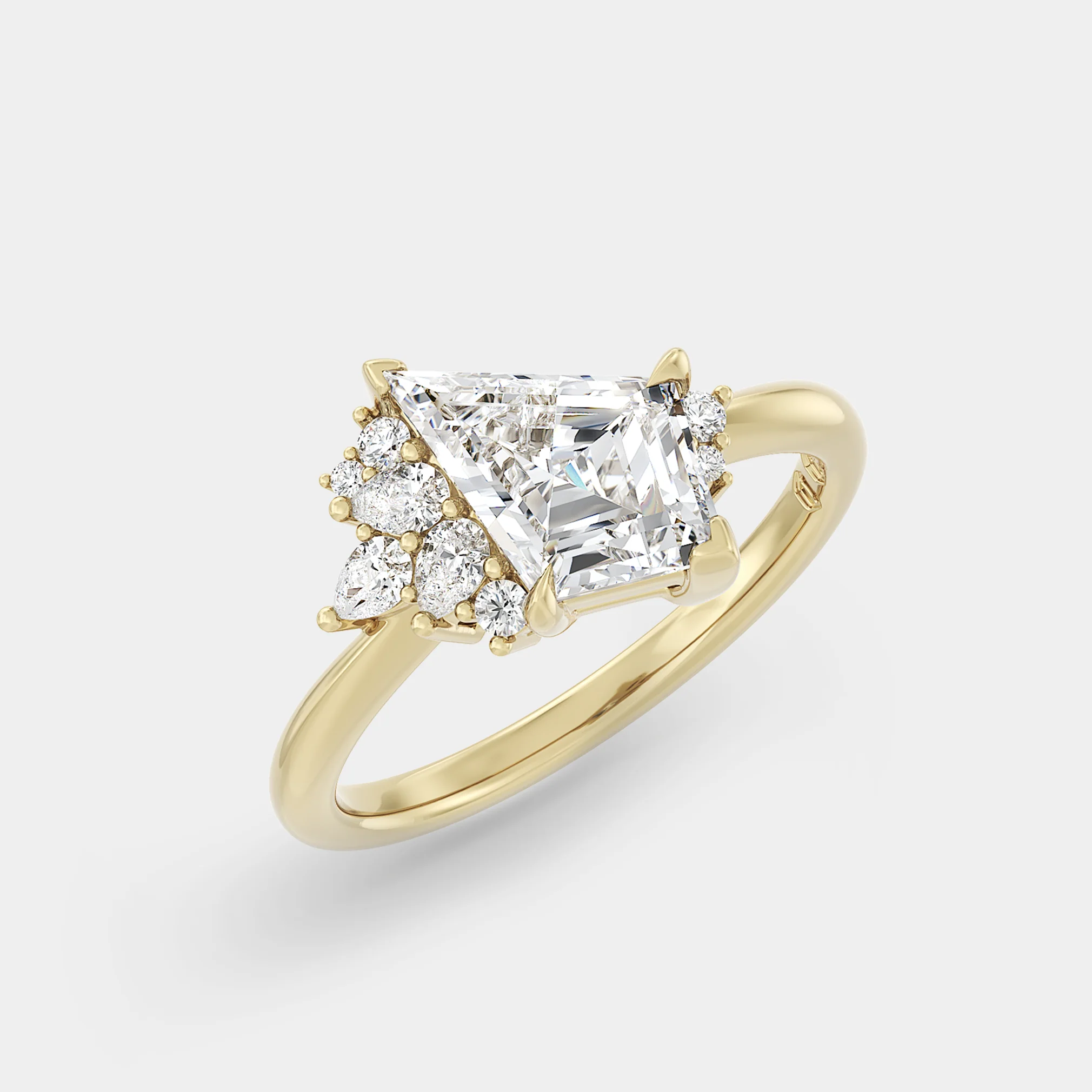 Asymmetrical Cluster of Kite Cut & Diamond - Image 2