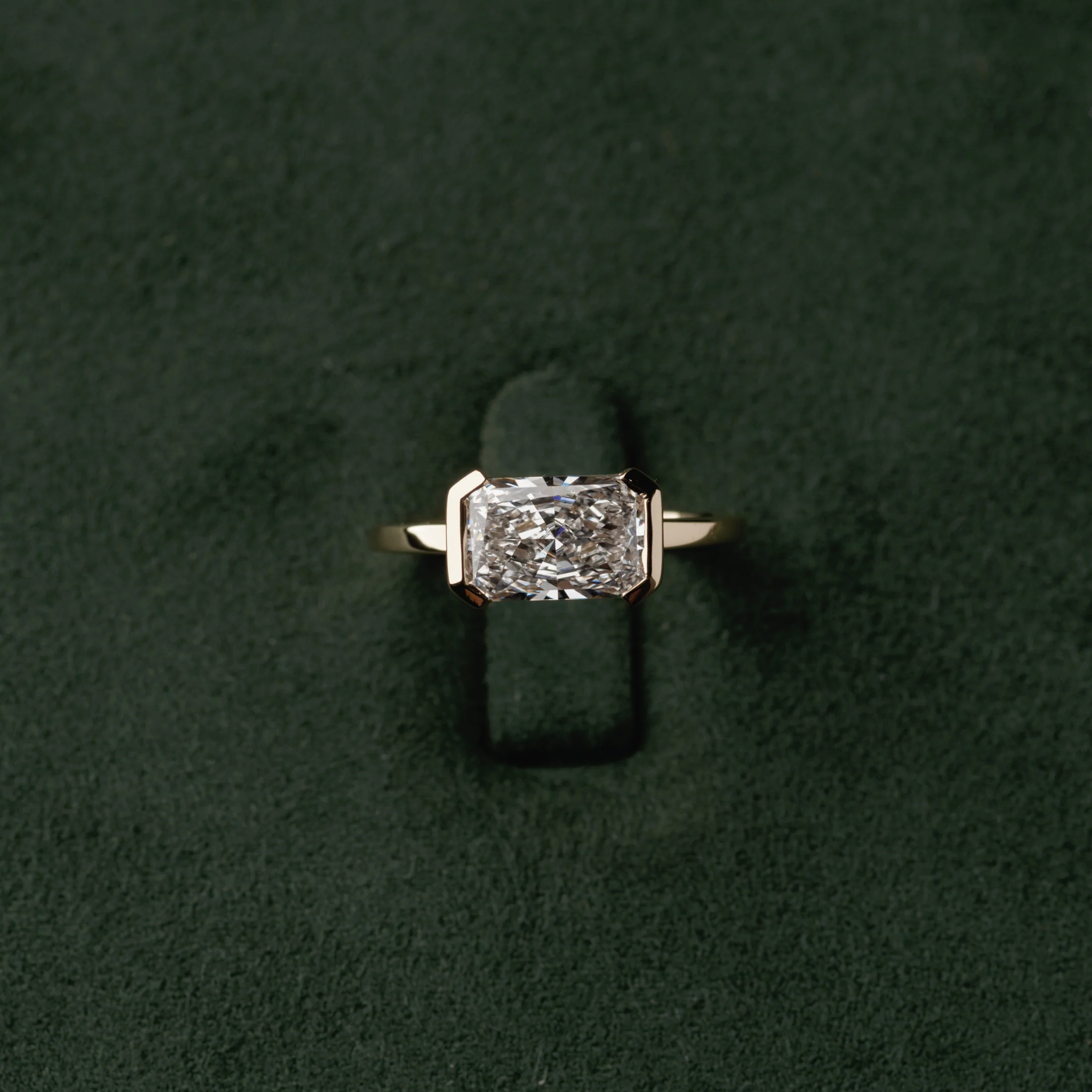 East-West Half Bezel of Radiant Cut - Image 5