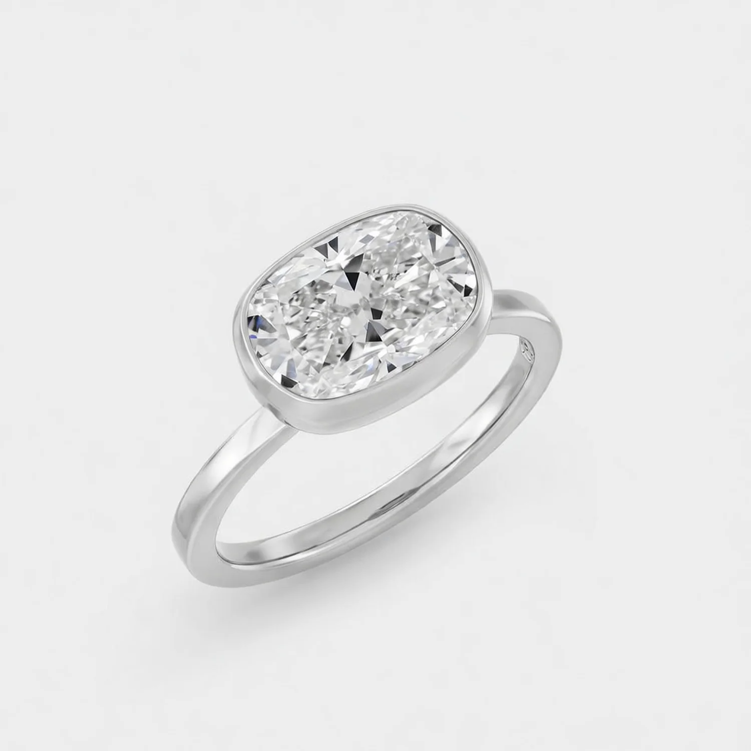 Full Bezel of Elongated Cushion Cut - Image 2