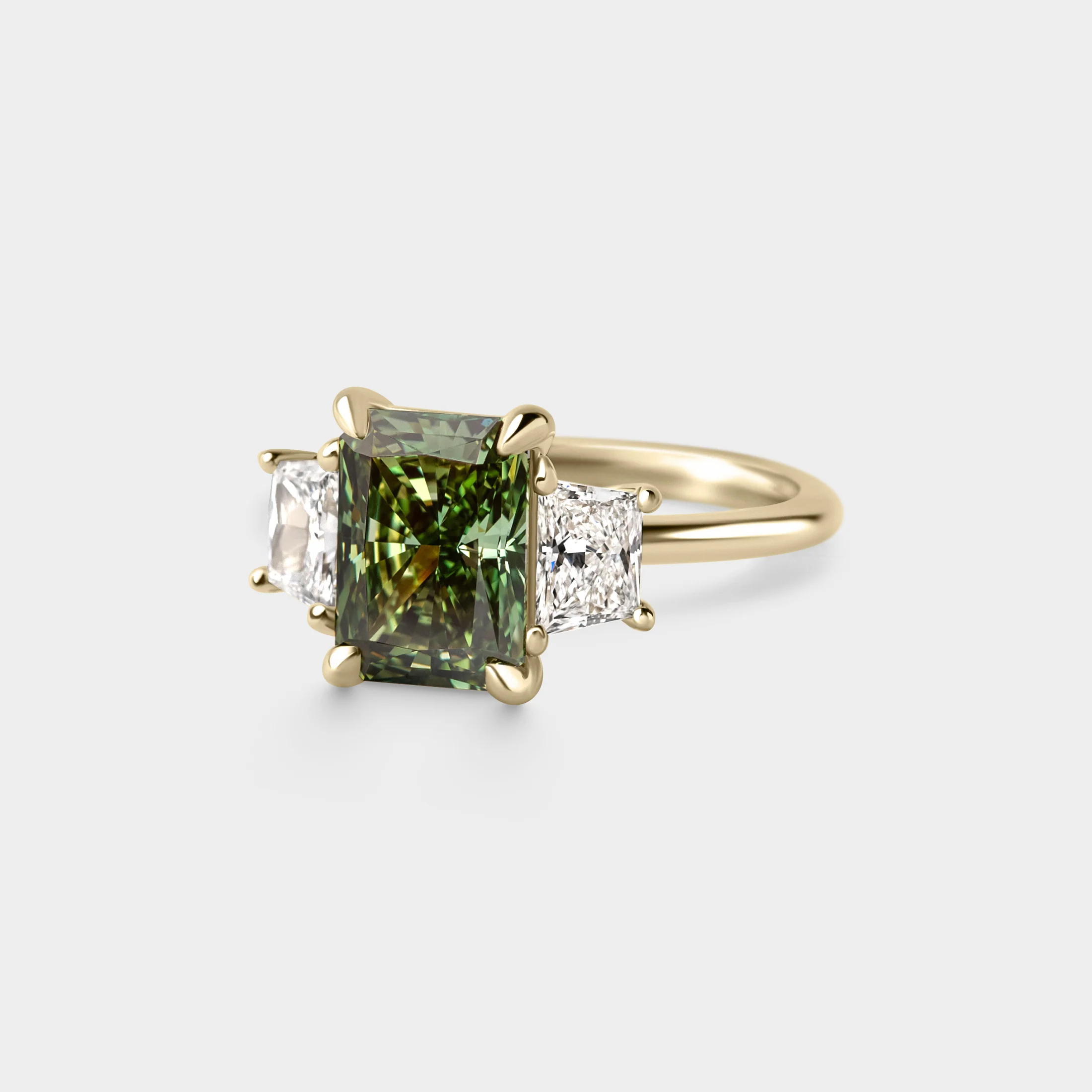 3.01ct Three Stone of Green Radiant & Trapezoid Lab Grown Diamond - Image 2