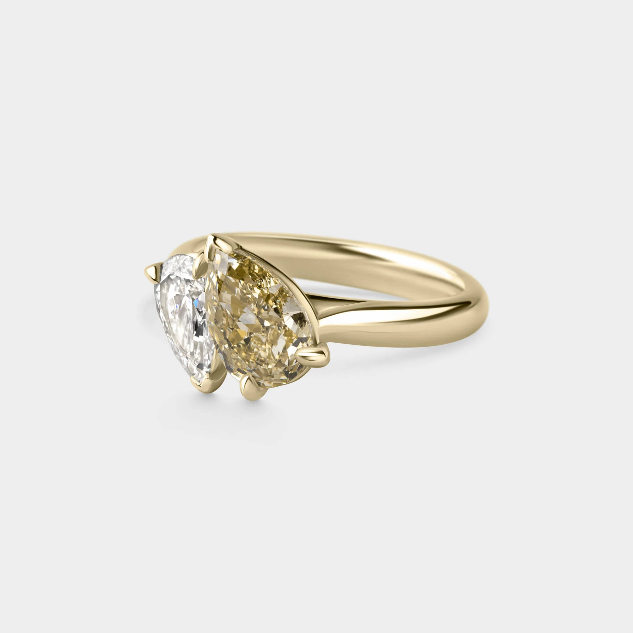 Toi Et Moi of Fancy Yellow & White Lab Grown Diamond - Image 4