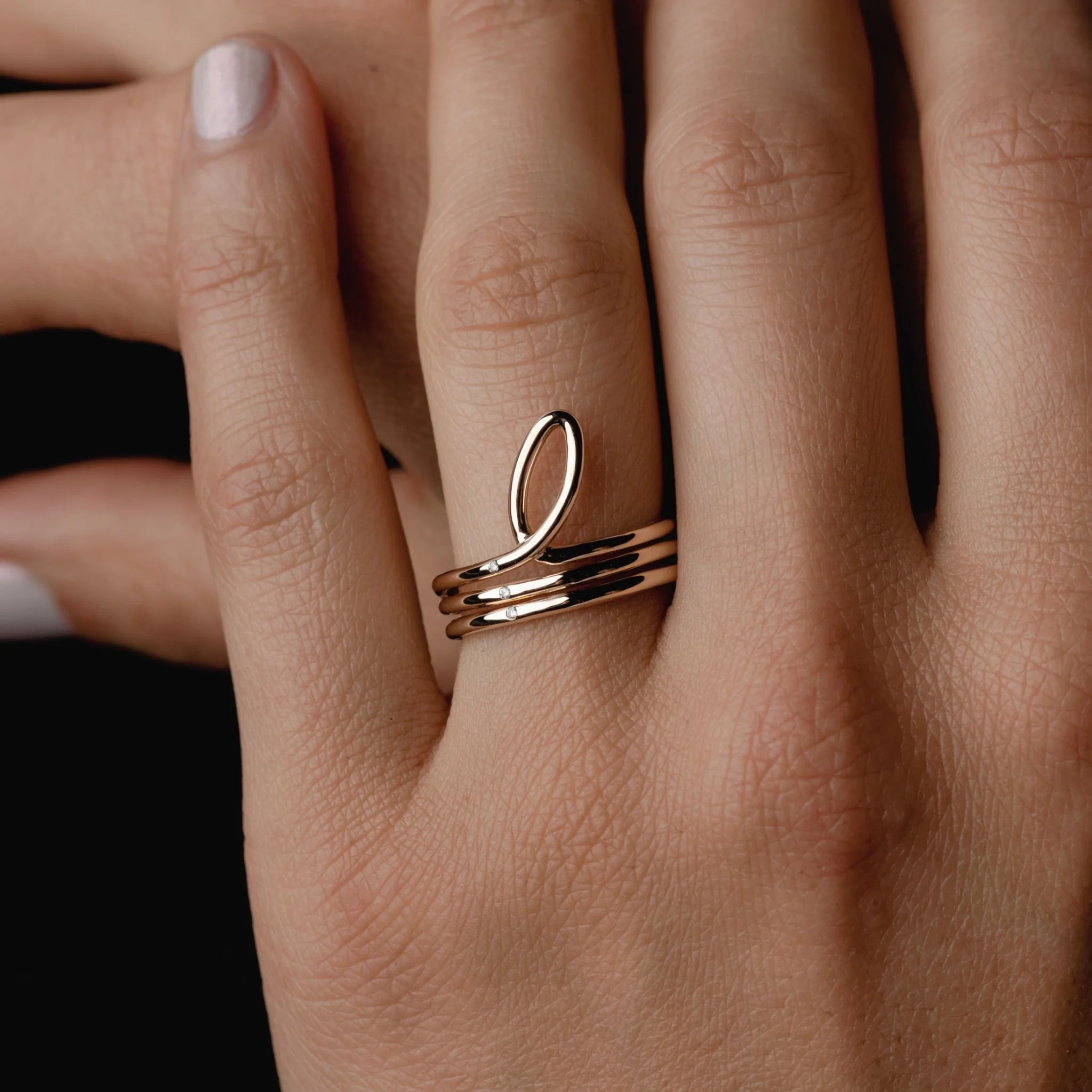 Twisted Loop w/ Diamond - Image 6